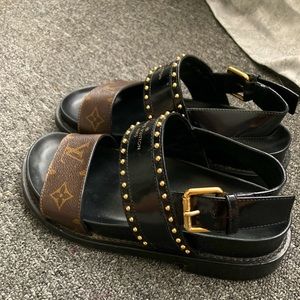 AUTHENTIC Louis Vuitton sandals size 36 (6)